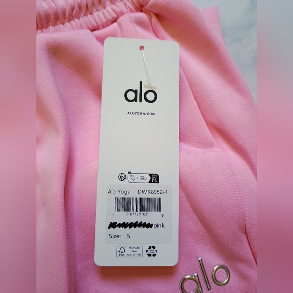 Alo Yoga Accolade Sweatpants In Ballet Pink S - Picture 6 of 8